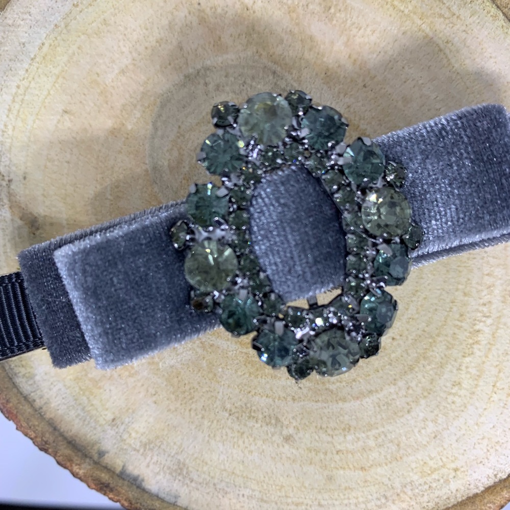 HAIR CLIP